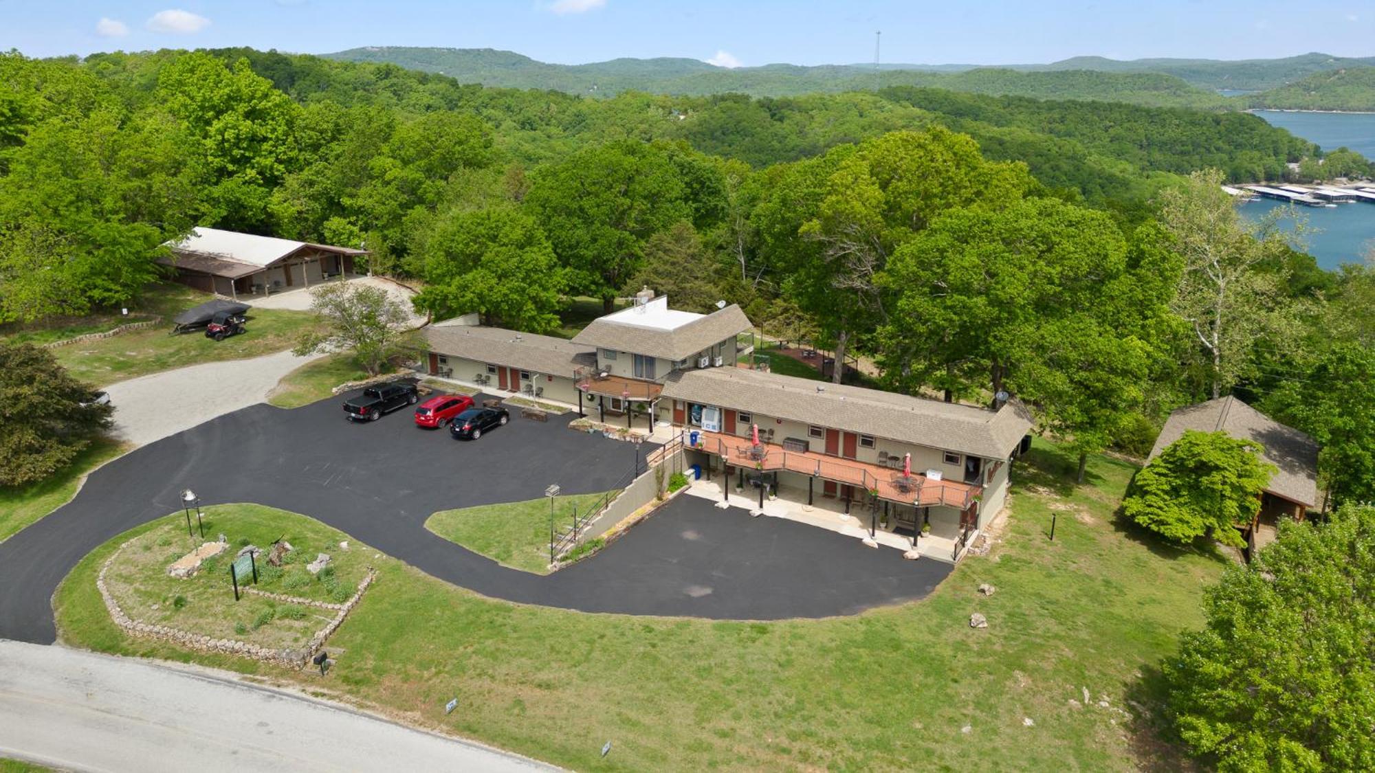 Roadrunner Inn And Log Cabins Eureka Springs Kültér fotó
